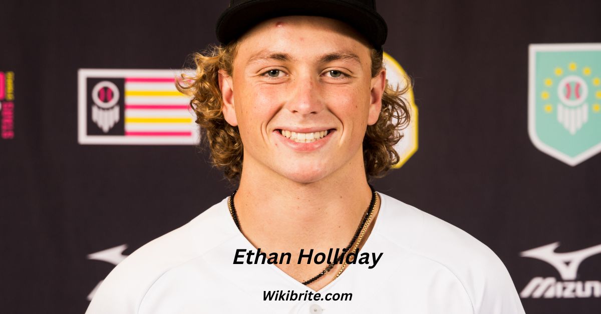 Ethan Holliday